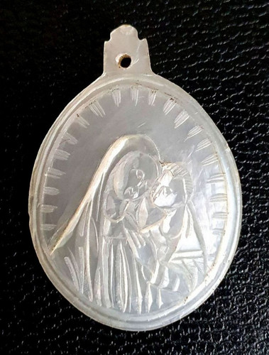 Belle médaille religieuse - , en