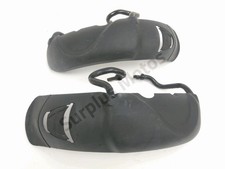 GARDE BOUE AVANT PIAGGIO MP3 500 2011-2012 / NE 45801