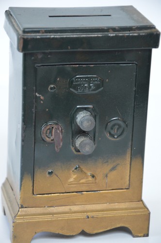 Ancienne tirelire coffre fort
