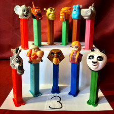 Lot PEZ - 11 pièces - distributeur de bonbons -