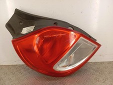 Feu arriere principal gauche