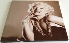 cadre tableau à suspendre MARILYNE MONROE RIRE /SOURIANTE 50 x 50 cm