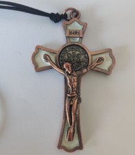 Collier pendentif chrétien