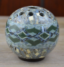ANCIEN VASE PIQUE FLEURS EN