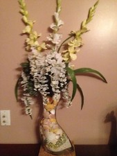 **ON $ALE **TALL GLASS VASE W/