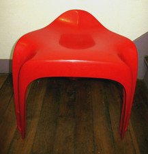 RARE TABOURET TROIS PIEDS