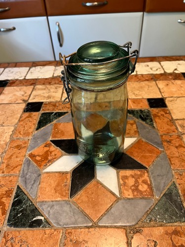 Bocal ancien verre vert - bocal,
