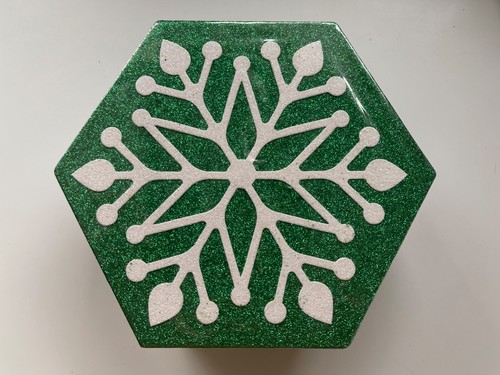 Green snowflake holiday gift - snowflake,