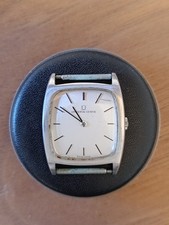 Universal Genève - Tank - Vintage - Réf. 842114 / 02 - Cal. 42 - Manual Winding