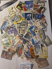 LOT DE 400 TIMBRES DU ROYAUME