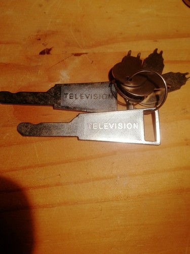 Ancienne clé clés television - ancienne,