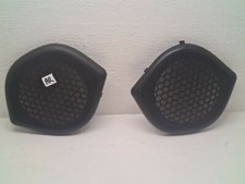 Cache enceinte porte arrière