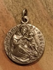 Médaille Religieuse Ancienne