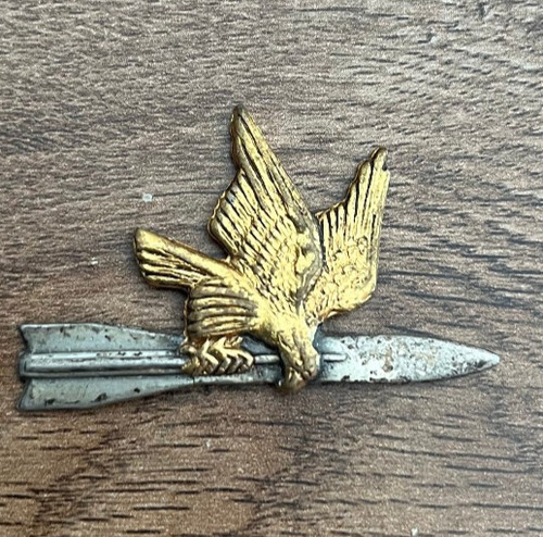 Insigne militaire n141 - insigne, aigle