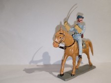 STARLUX western sécession