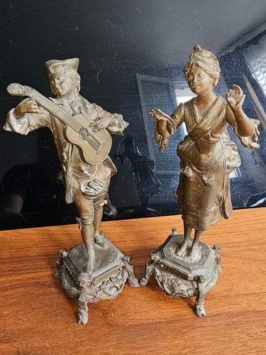Paire statuettes régule - de,