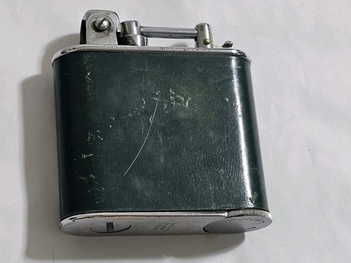 Ancien vintage grand briquet - vintage,