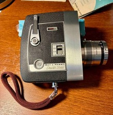 Caméra vintage 8mm Bell & Howell, director séries zoomatic avec power-zoom, mode