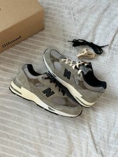 New Balance 991 MiUK x