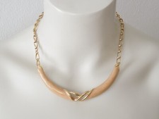 Monet Collier Ton Doré Émail