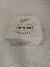 Boîte à biscuits tôle