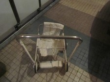 ancienne poussette tole jouet