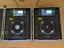 Pioneer CDJ-2000 Pair (MK1) w/