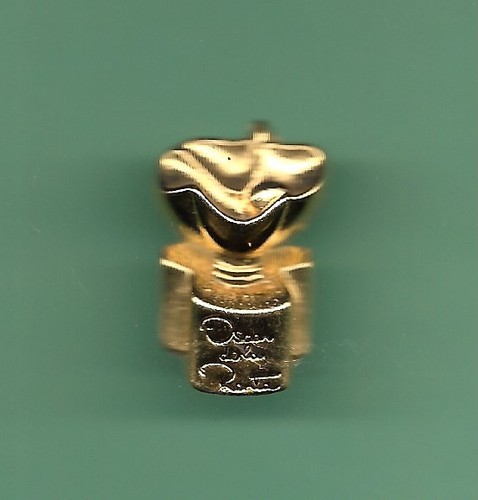 Pin parfum oscar de la - ***,