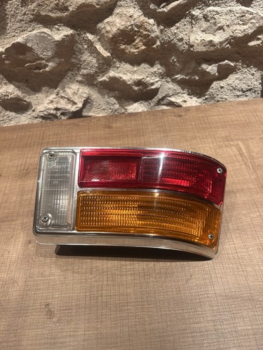 Feu arrière droit opel - arrière,