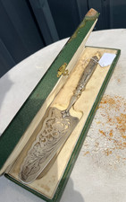 Pelle à tarte , manche argent fourré, Epoque Nap III + coffret