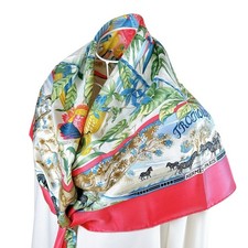 Foulard vintage en soie Hermes