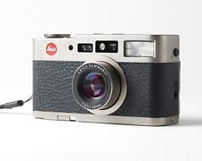 [ EXC+5] Appareil photo argentique point & shoot Leica CM 18130 40 mm f/2,4