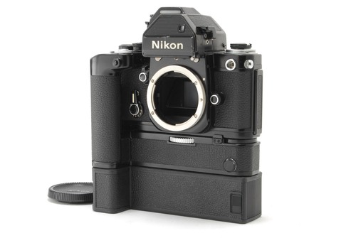 Nikon photomic noir - f2, s
