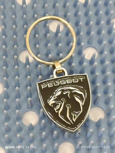 Porte clé automobile - , peugeot