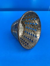 GRILLE POUR CAROTTES RAPEES GROS TROUS ROBOT MOULINEX CHARLOTTE ET JEANNETTE