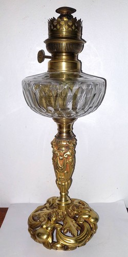 Lampe petrole pied bronze - a,