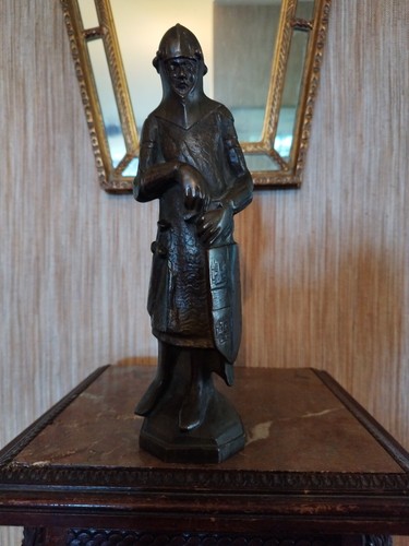 Statuette chevalier des - statuette,