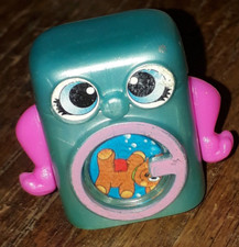 Kinder lave linge cuisine oeuf