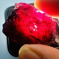 Grenat rouge naturel brut non