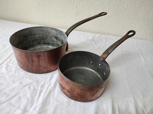 Anciennes casseroles en - 2,