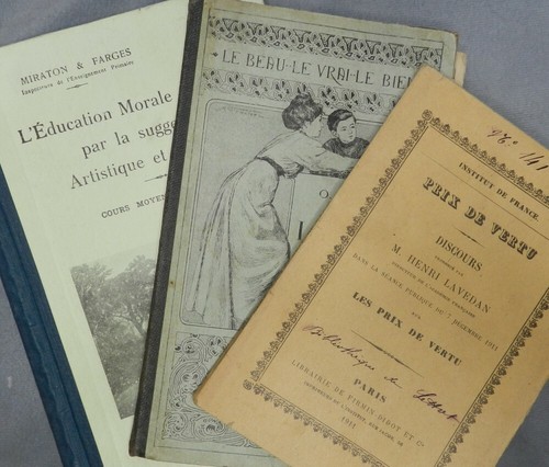 Livres scolaires anciens - livres,