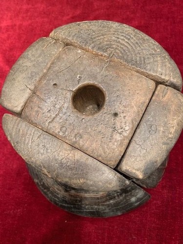 Outil ancien chapelier - outil,