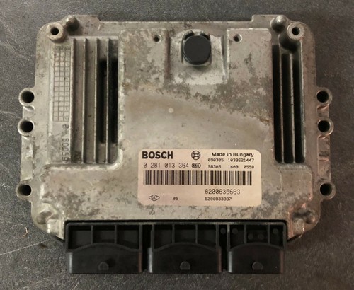 Calculateur moteur renault - calculateur,