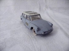 CITROEN DS 19 AMBULANCE