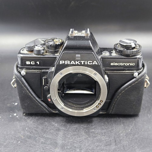 Camera praktica non - bc, 1