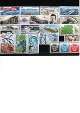 LOT DE 26 + 1 TRYPTIQUE  SAINT