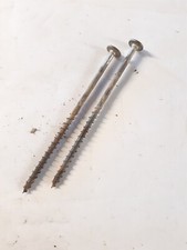 2 vis de station de charge de robot Gardena r40li de 2012