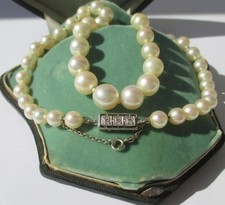 Collier grosses perles de culture Akoya - Fermoir or blanc et Diamants Art Déco