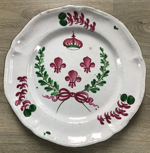 Plat faïence royaliste les - faïence,