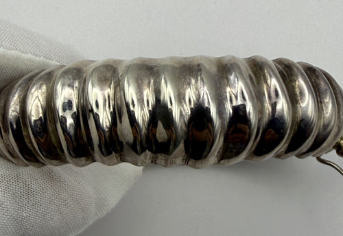 Superbe bracelet jonc - superbe,